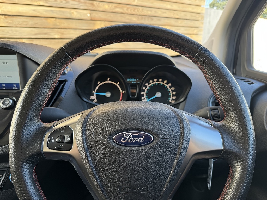 Ford Transit Courier 202373 Sport Van 1.5Tdci Excellent Conditioni Black #6