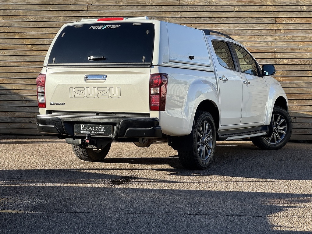 Isuzu D-Max Td Blade White #3