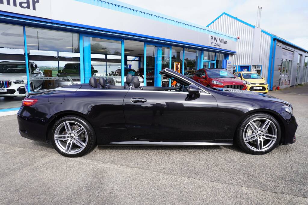 Mercedes-Benz E Class 2.0 E220d Amg Line Premium Cabriolet G-tronic E Black