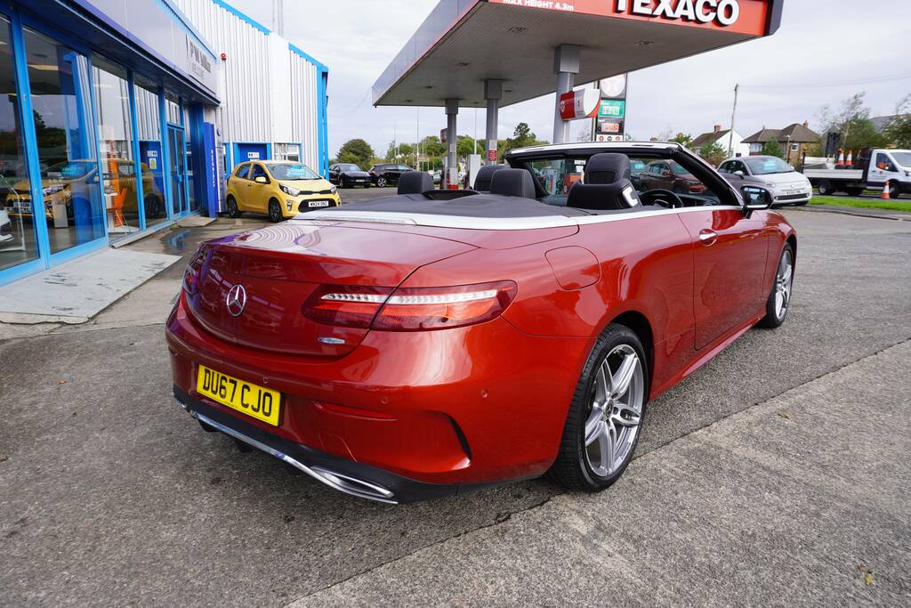 Mercedes-Benz E Class 3.0 E350d V6 Amg Line Premium Plus Cabriolet G-t Red #2