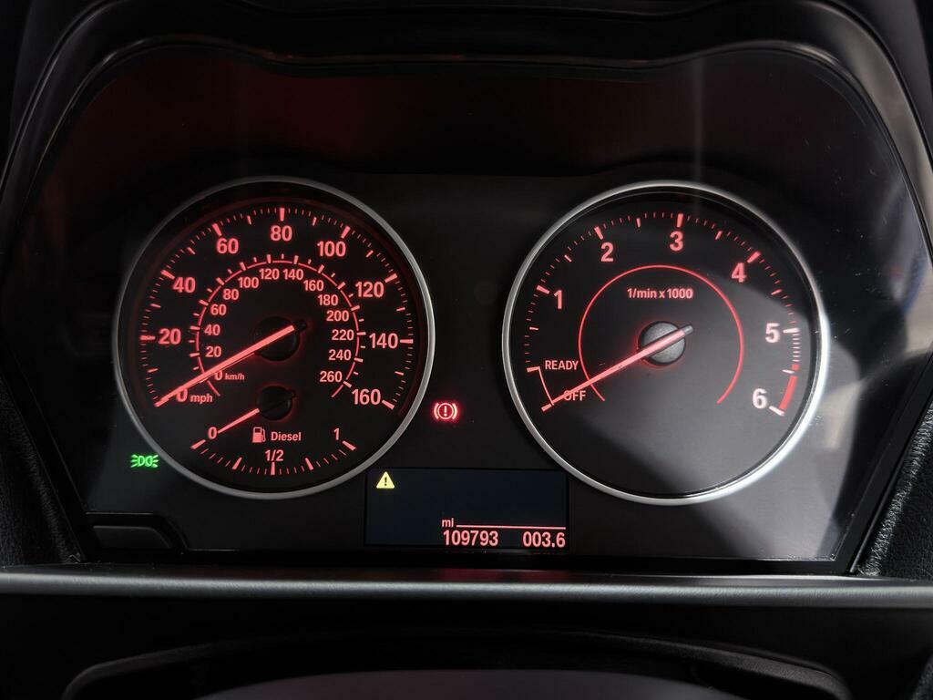 BMW 1 Series 116D Sport Nav Silver #44