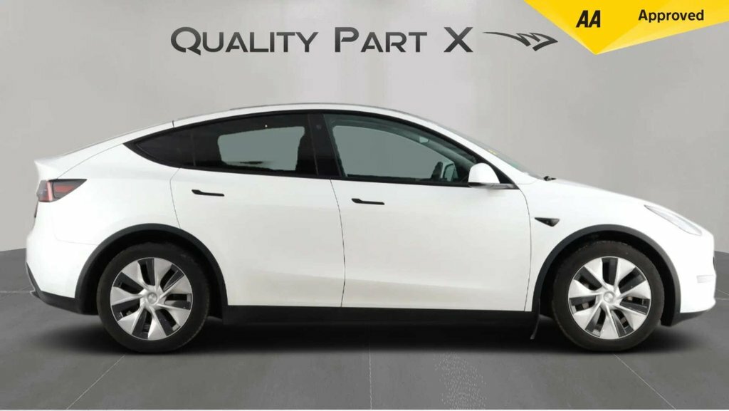 Tesla Model Y Suv White #5