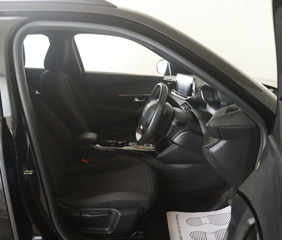 Peugeot e-2008 Active Premium Grey #11