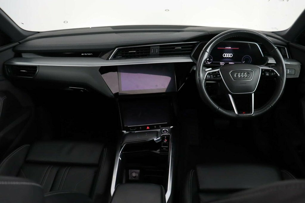 Audi E-tron E-tron Sportback 55 S Line Quattro Grey #2