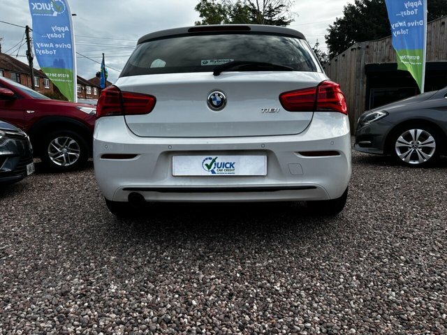 BMW 1 Series 116D Sport Hatchback Grey #3