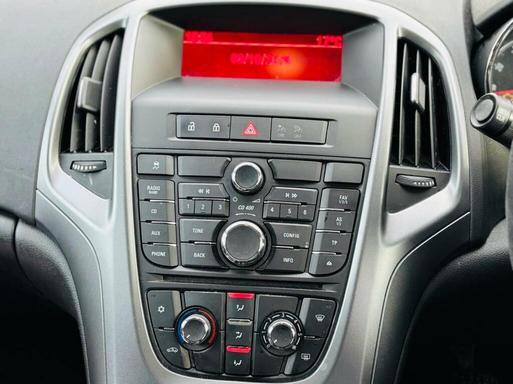 Vauxhall Astra 1.6 16V Sri Euro 5 Black #14