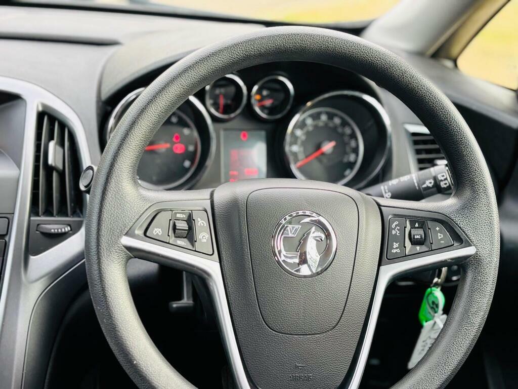 Vauxhall Astra 1.6 16V Sri Euro 5 Black #19