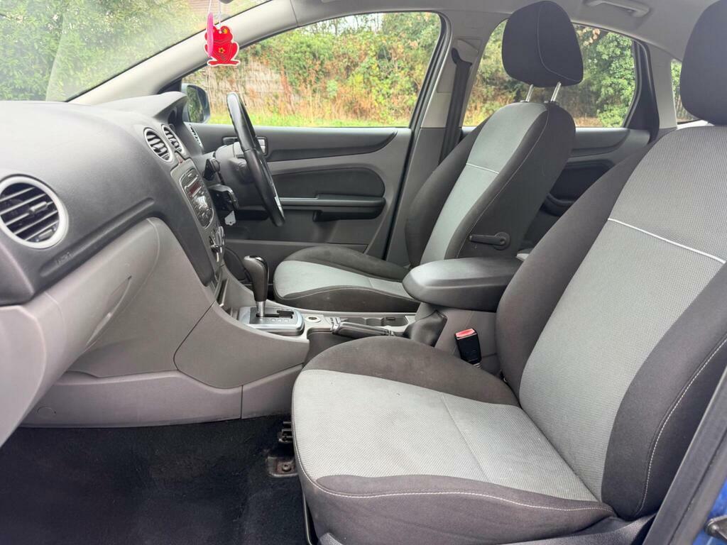 Ford Focus 1.6 Titanium 201059 Black #13