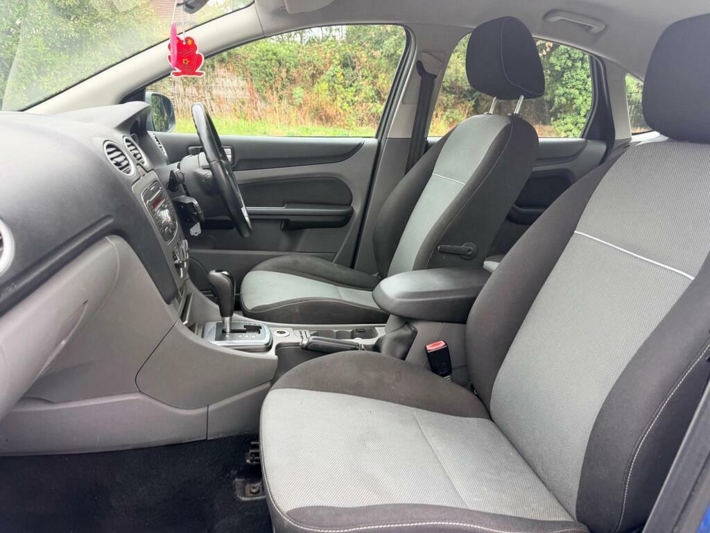 Ford Focus 1.6 Titanium 201059 Black #18