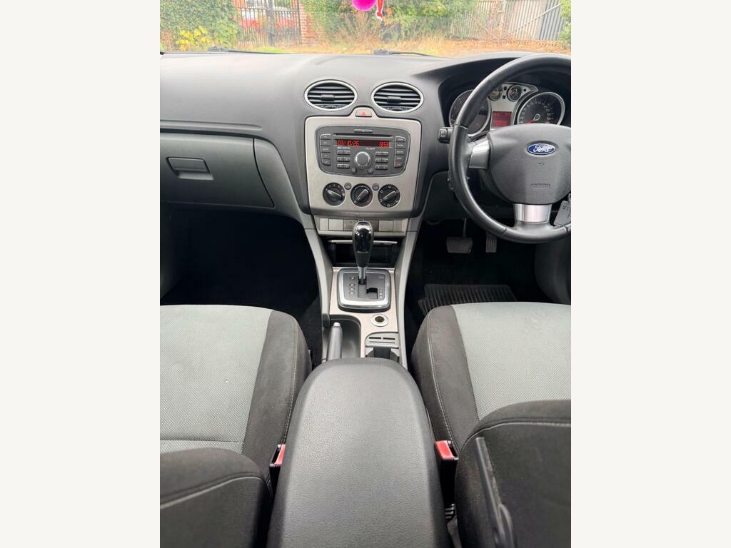 Ford Focus 1.6 Titanium 201059 Black #31
