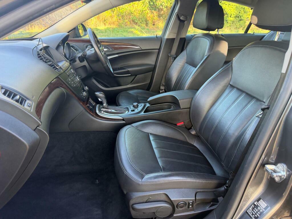 Vauxhall Insignia Exclusiv Cdti 5-Door Silver #42