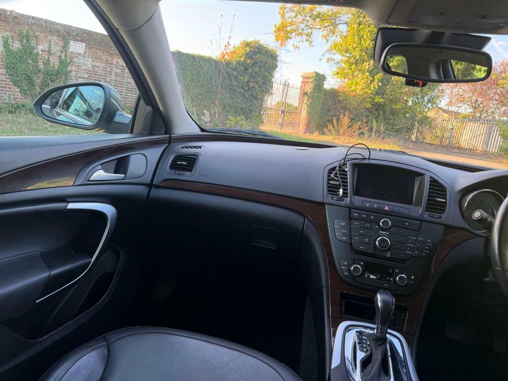 Vauxhall Insignia Exclusiv Cdti 5-Door Silver #37