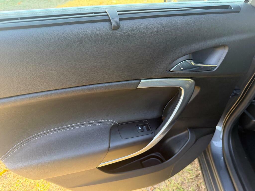 Vauxhall Insignia Exclusiv Cdti 5-Door Silver #30