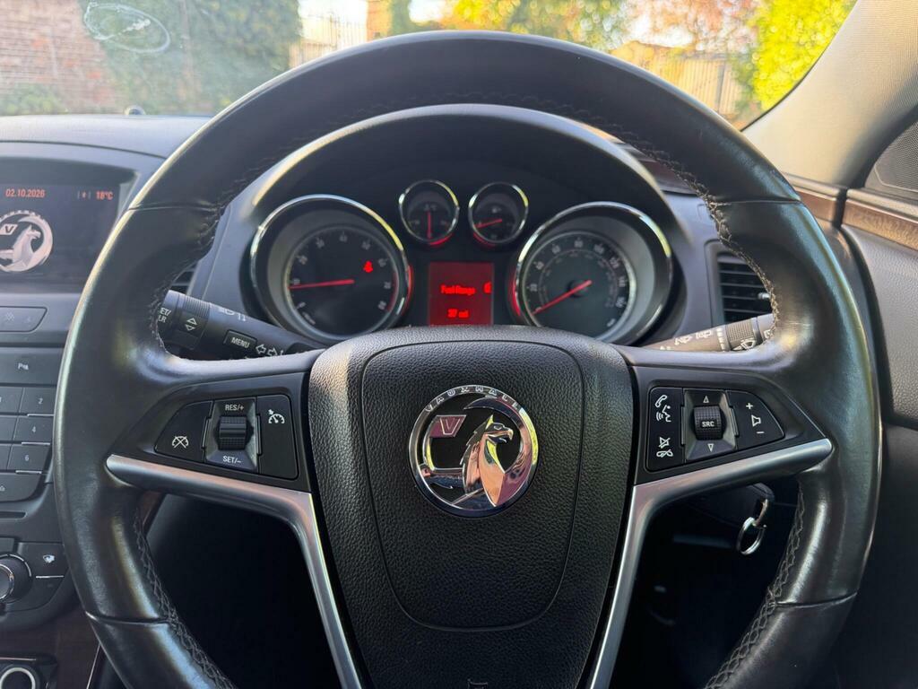 Vauxhall Insignia Exclusiv Cdti 5-Door Silver #60