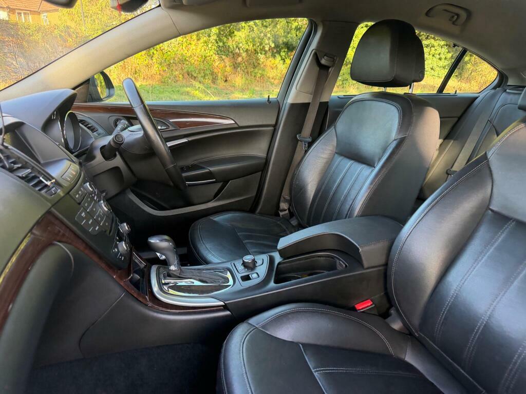 Vauxhall Insignia Exclusiv Cdti 5-Door Silver #44