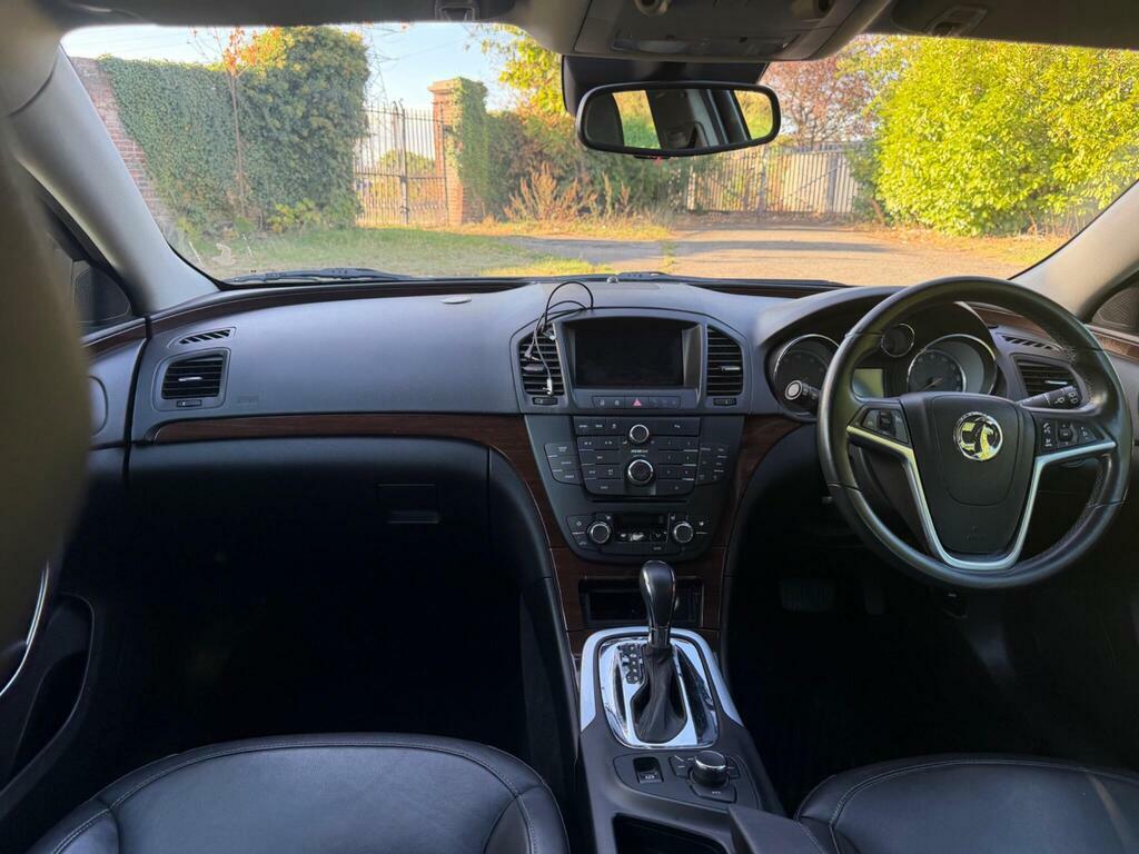 Vauxhall Insignia Exclusiv Cdti 5-Door Silver #35