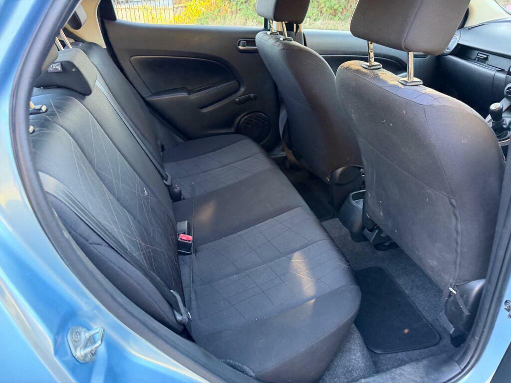 Mazda 2 Tamura Grey #25