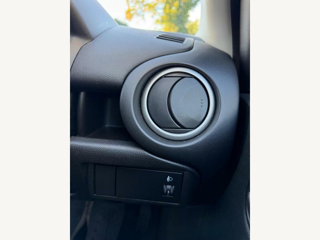 Mazda 2 Tamura Grey #49