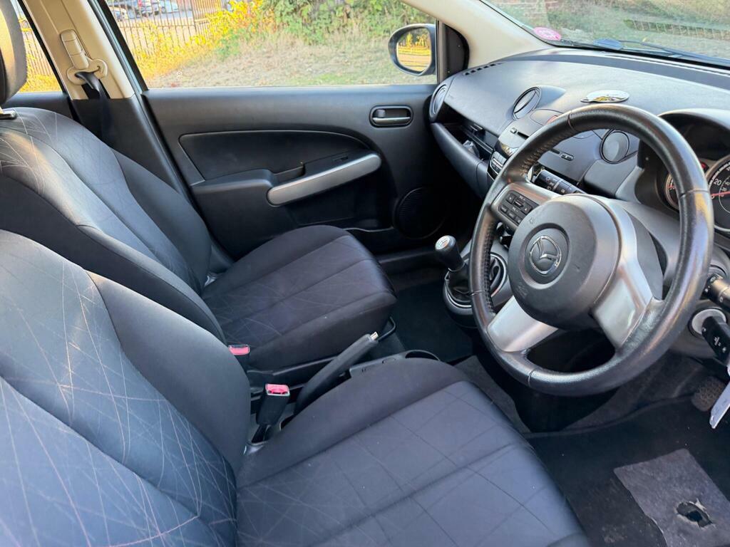 Mazda 2 Tamura Grey #38