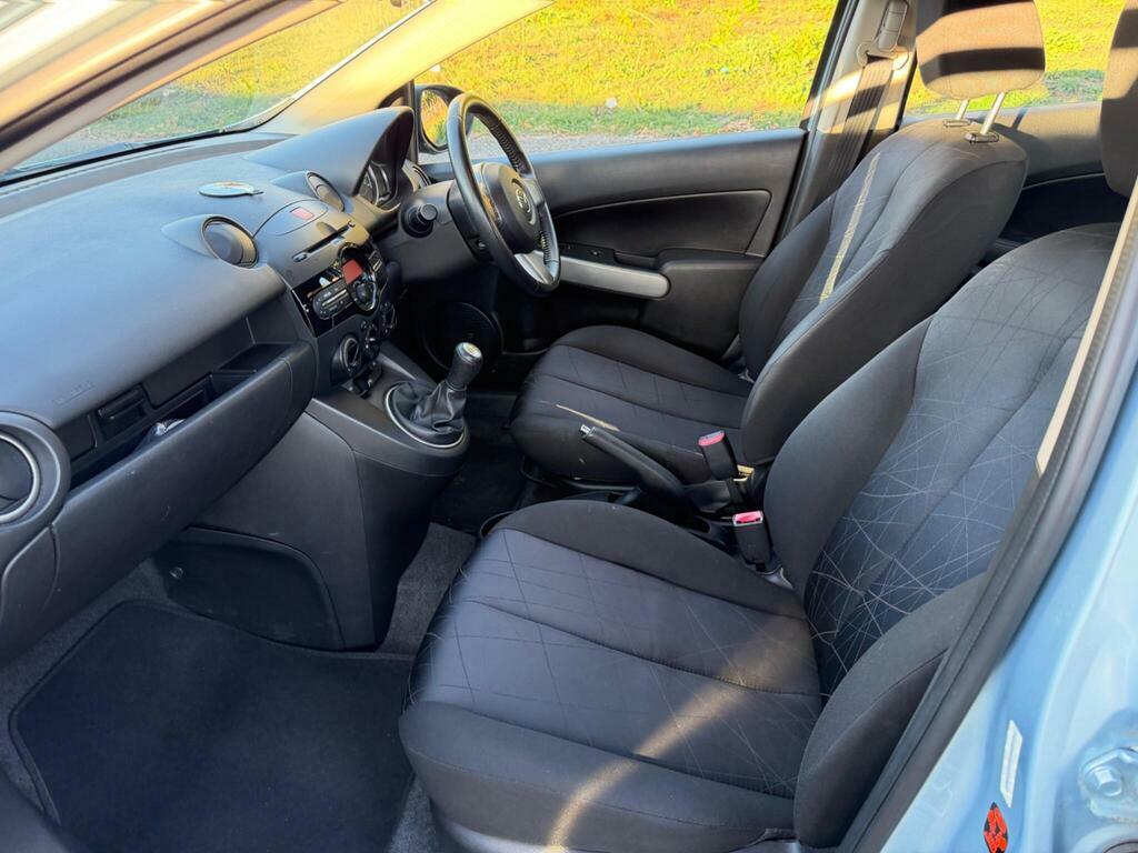 Mazda 2 Tamura Grey #15