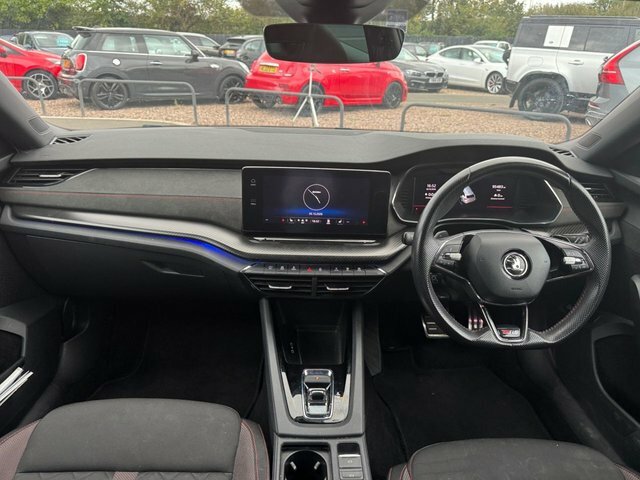 Skoda Octavia 2021 1.4 Tsi Iv 13Kwh Vrs Estate Plug-i Silver #3