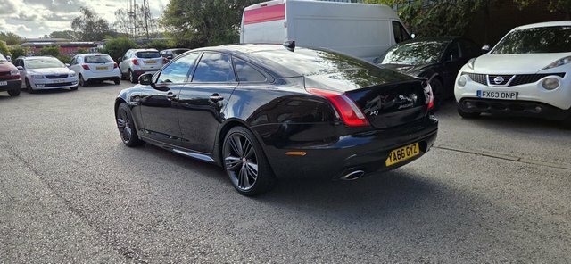 Jaguar XJ Saloon Black #3