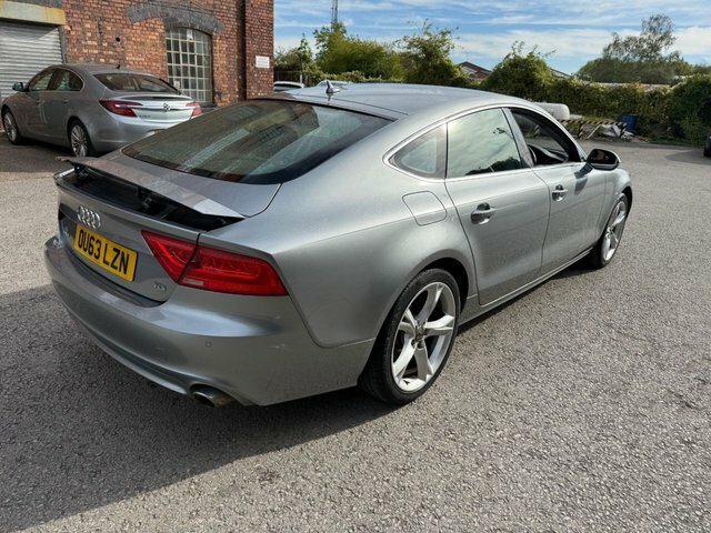 Audi A7 Hatchback Grey #2