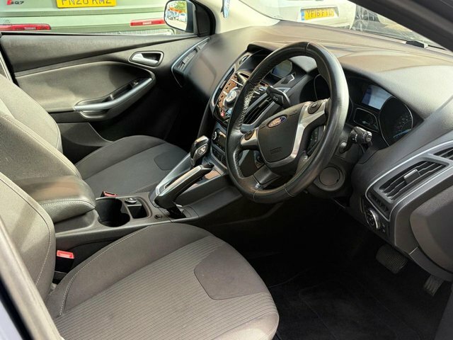 Ford Focus 1.6 Zetec Powershift Euro Black #5