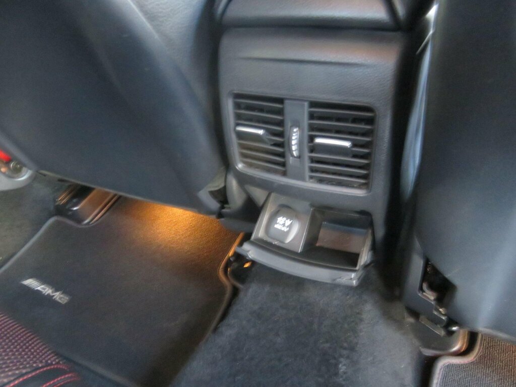 Mercedes-Benz CLA Class Saloon 2.1 Silver #47