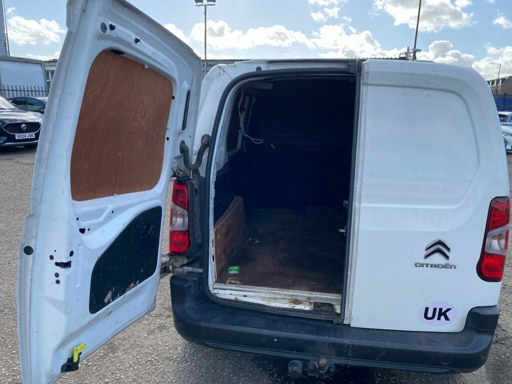 Citroen Berlingo 1.5L Enterprise M White #8