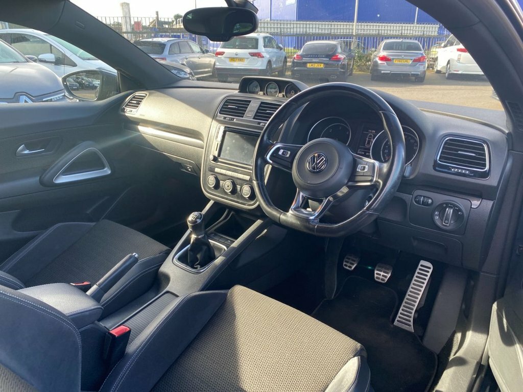 Volkswagen Scirocco 2.0 Tdi 184 Gt Black Edition Dsg Blue #6