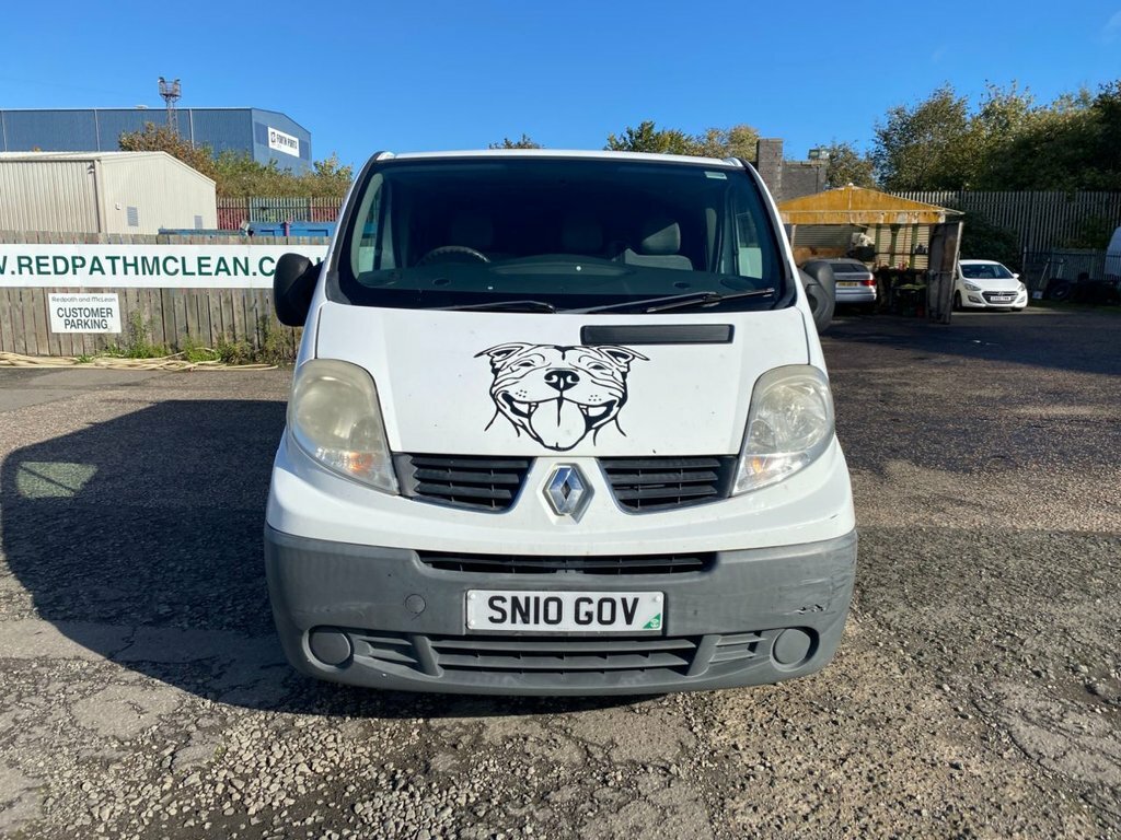 Renault Trafic Mpv SN10GOV White #2