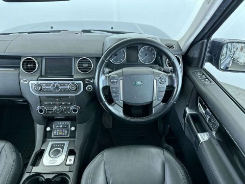 Land Rover Discovery 3.0 Discovery Hse Grey #24