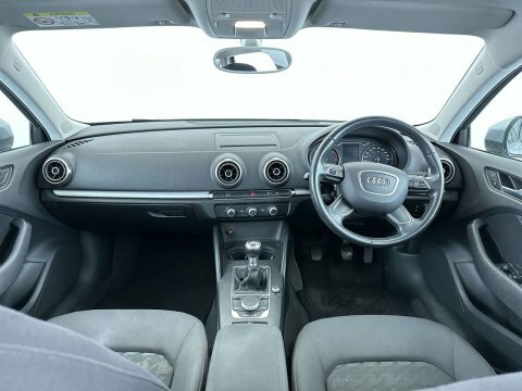 Audi A3 2015 15 2.0 YR15MTU Silver #5