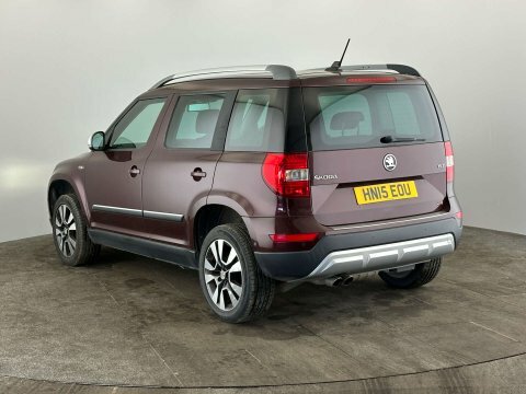 Skoda Yeti 2015 15 2.0 Red #6