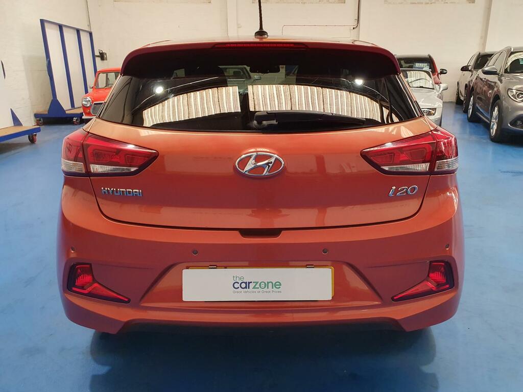 Hyundai I20 1.2 Go Euro 6 White #4