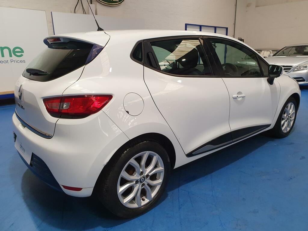 Renault Clio Dynamique Nav White #3