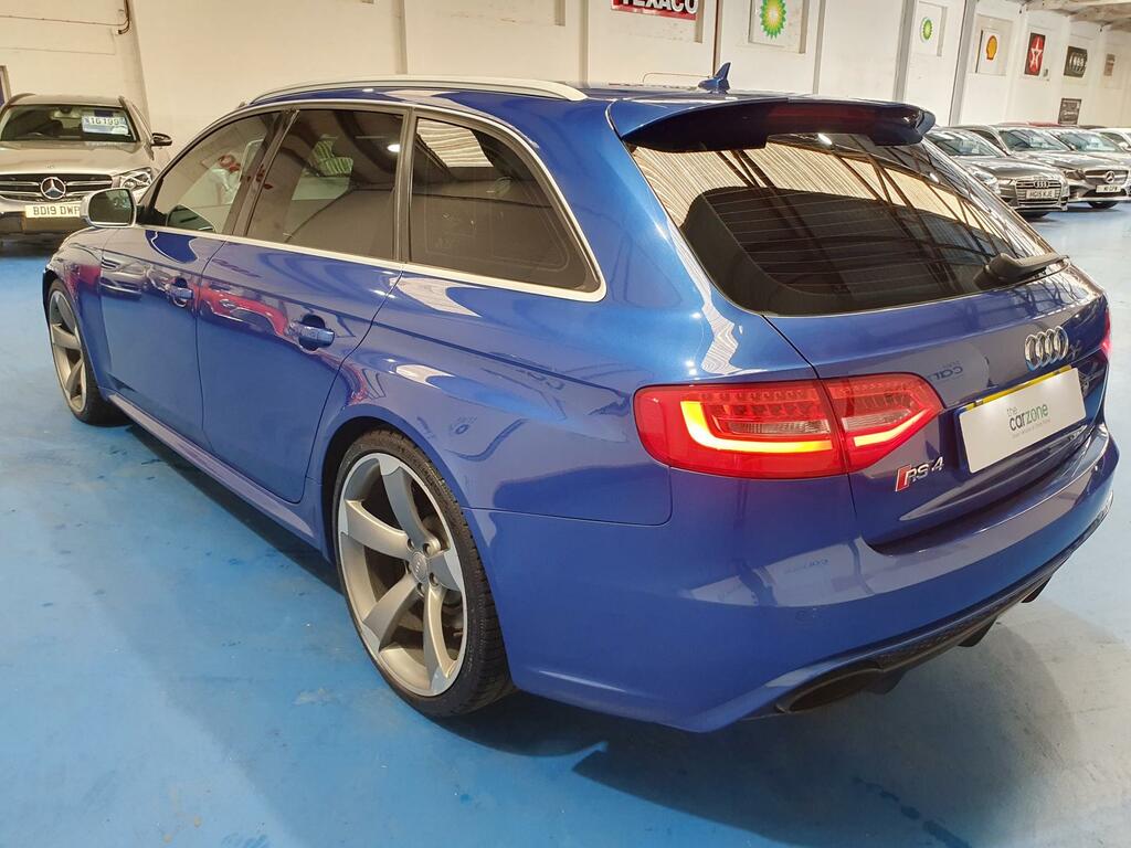Audi RS4 Avant Estate #5