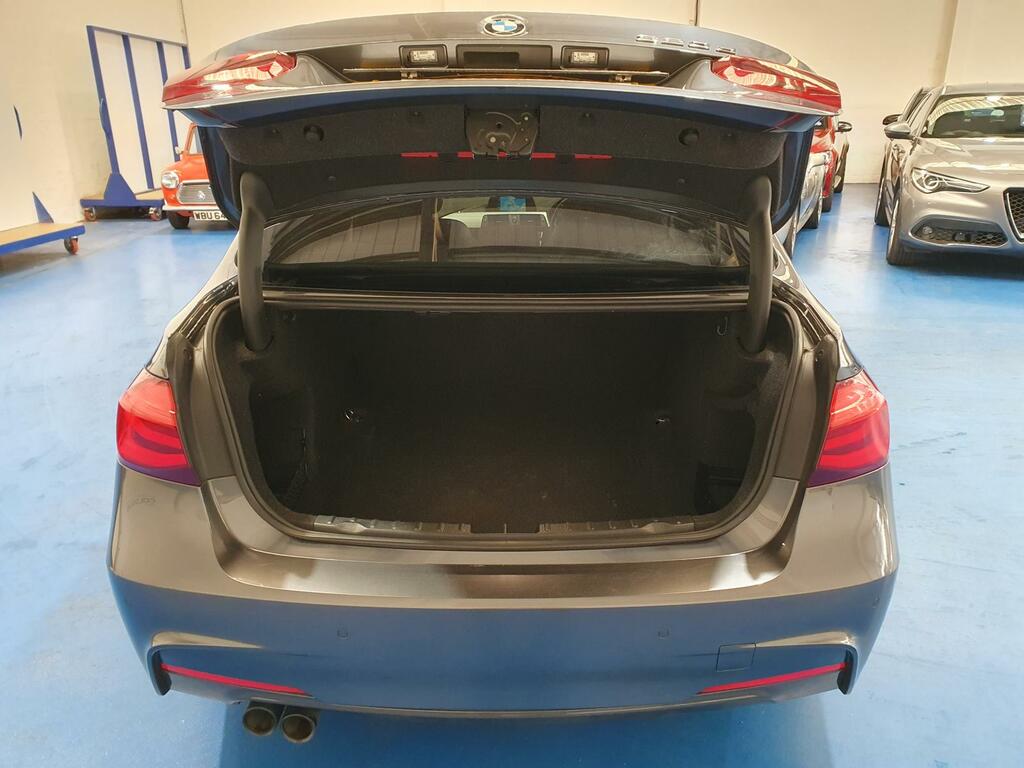 BMW 3 Series Saloon  #5