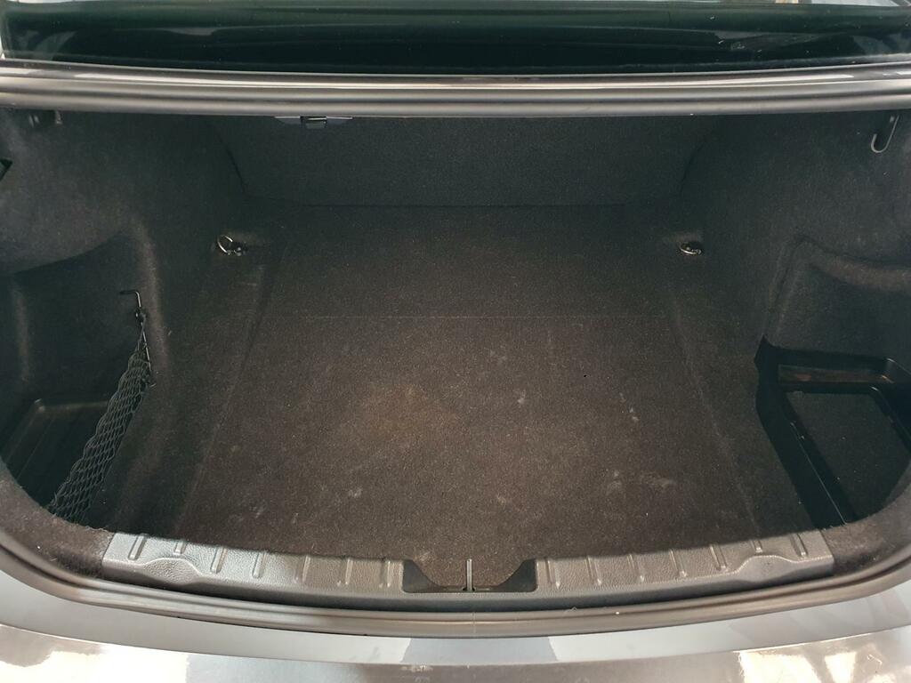 BMW 3 Series Saloon  #6