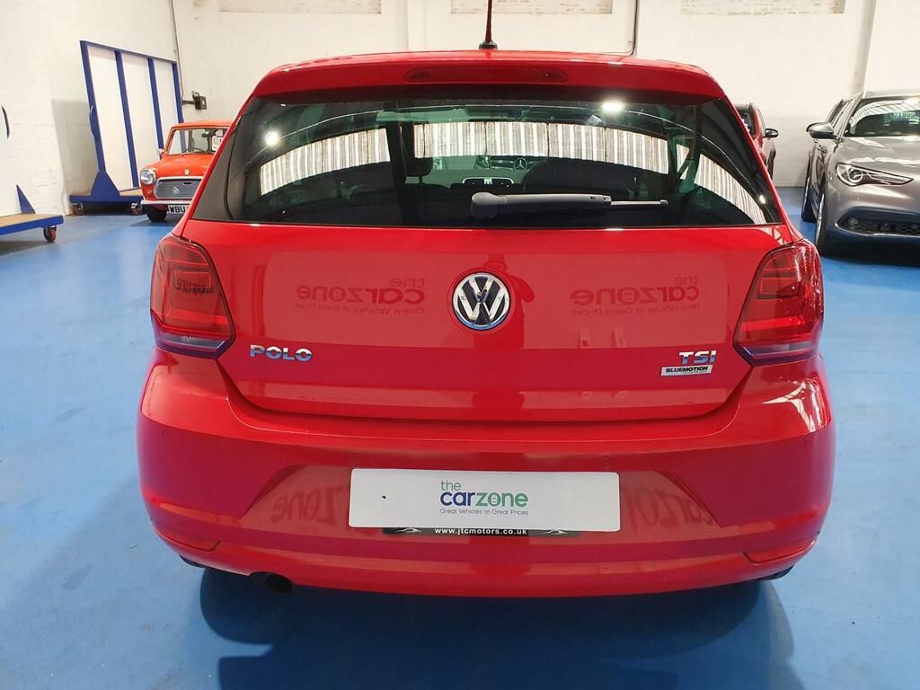 Volkswagen Polo Hatchback  #4