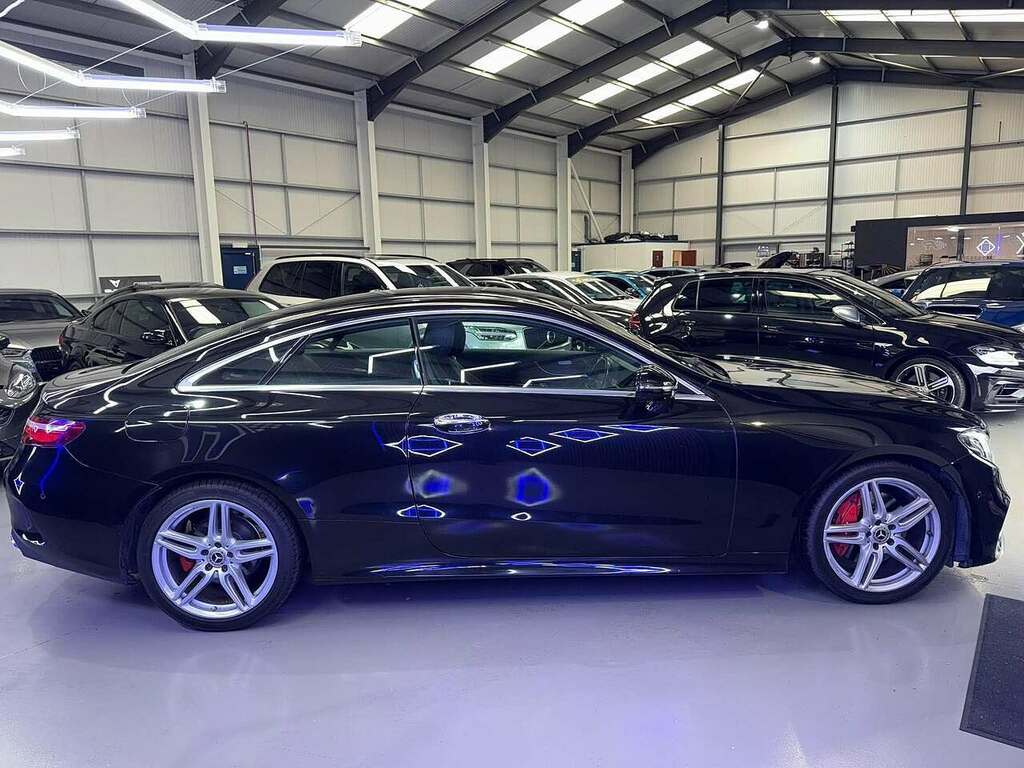 Mercedes-Benz E Class E220d Amg Line #3