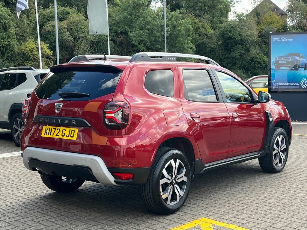 Dacia Duster Estate Prestige Red #3