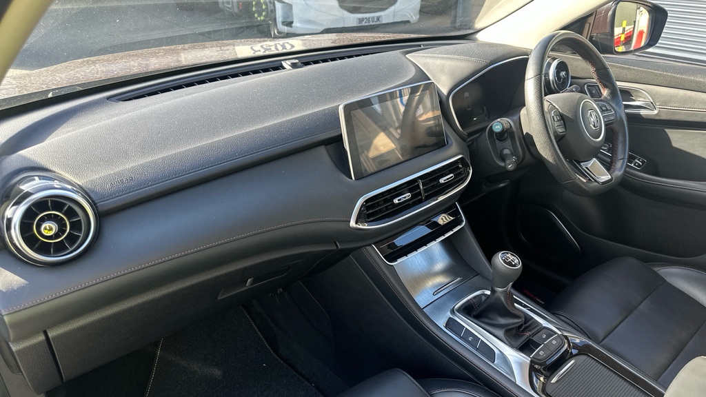 MG HS 1.5 T-gdi Se Suv Euro 6 Ss 1 Grey #2