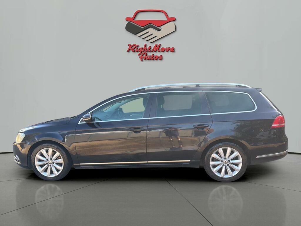 Volkswagen Passat Sport Black #6