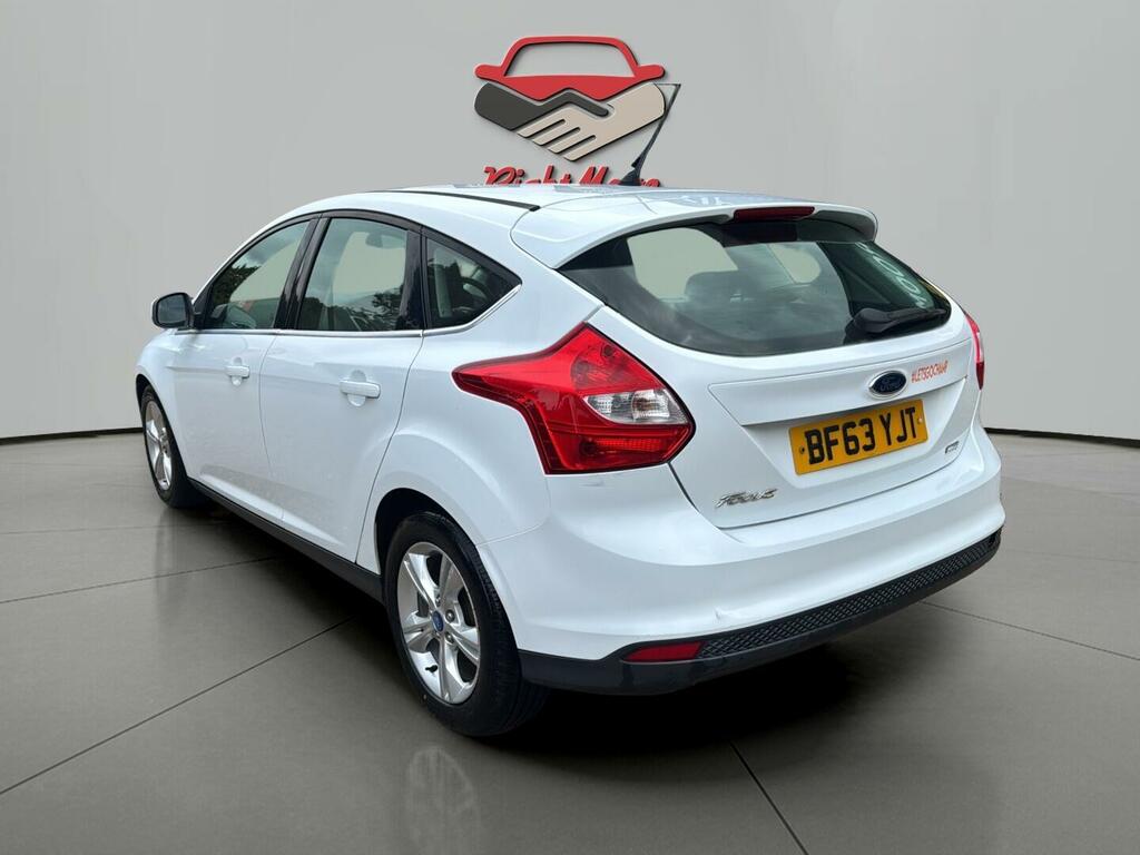 Ford Focus Zetec White #3
