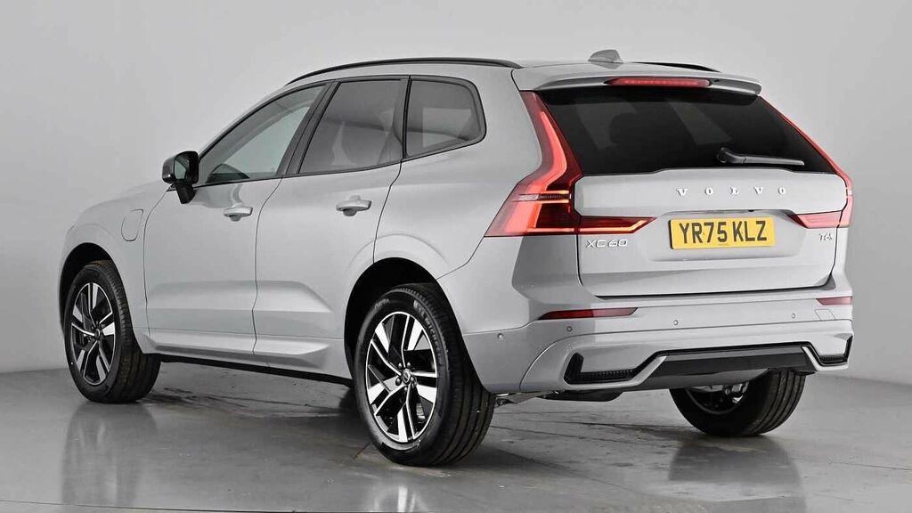 Volvo XC60 Plus Dark T6 Awd Plug-in Hybrid 360 Camera Heated Grey #2