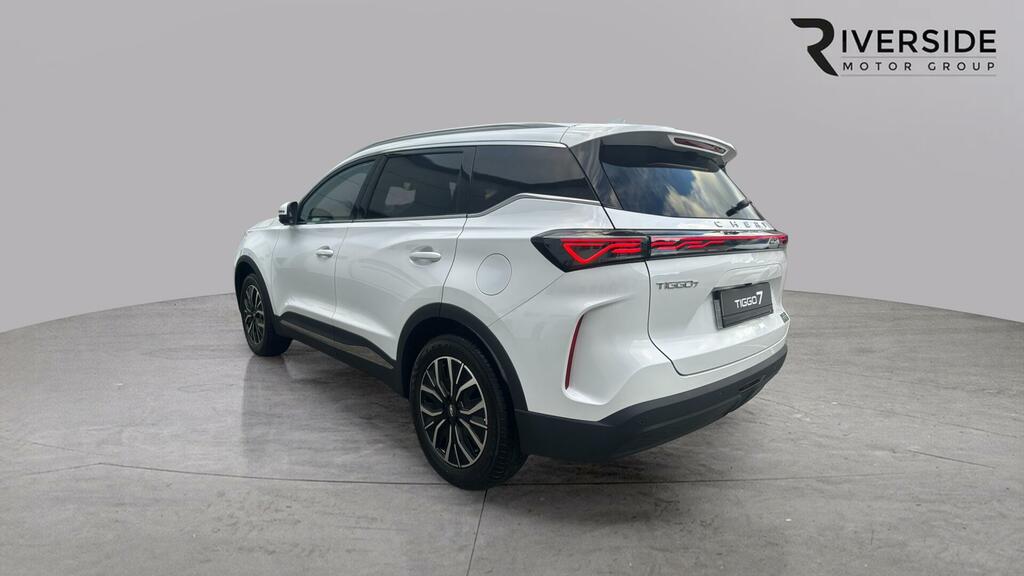 Chery Tiggo 7 Suv Black #2