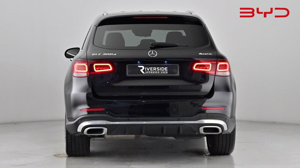 Mercedes-Benz GLC Class Glc 300 Amg Line Premium D 4Matic White #7