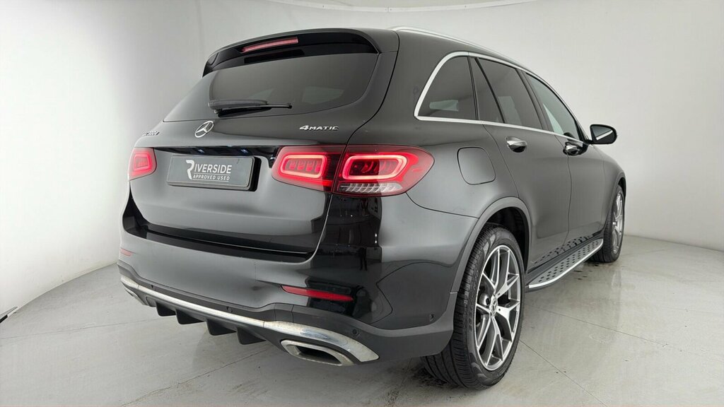 Mercedes-Benz GLC Class Glc 300 Amg Line Premium D 4Matic White #28